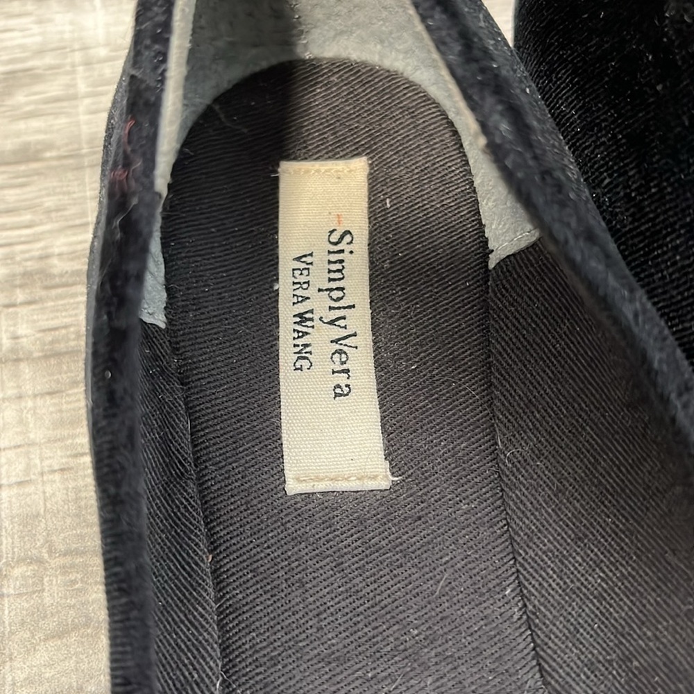 Simply Vera Black Velvet Flats with Embellished Bow - Picture 2 of 7